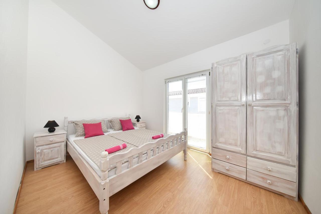 Apartments Krepo Vir Dış mekan fotoğraf