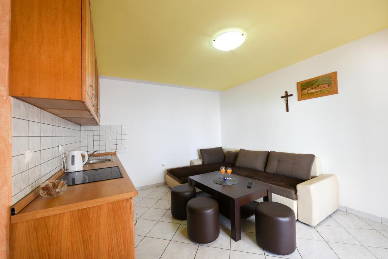Apartments Krepo Vir Dış mekan fotoğraf